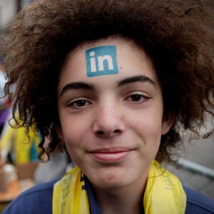 LinkedIn-face How to Optimize Your LinkedIn Profile